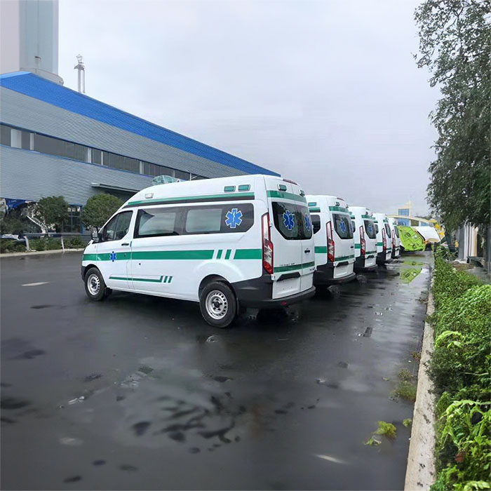 西宁救护车租车费用