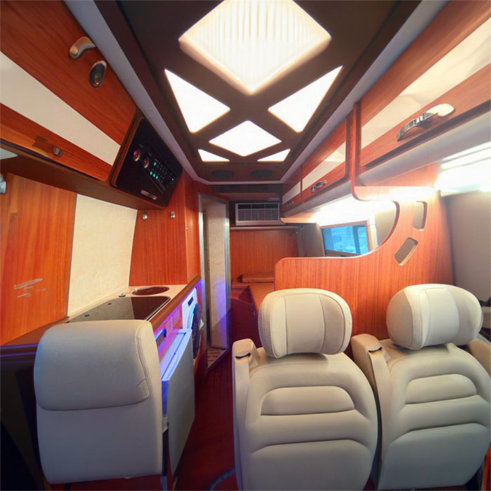 西宁私人救护车租赁电话号码