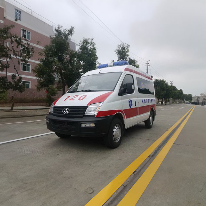 西宁租赁救护车联系电话