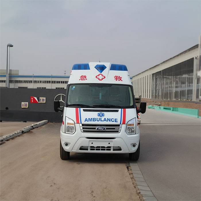 西宁救护车租车联系电话