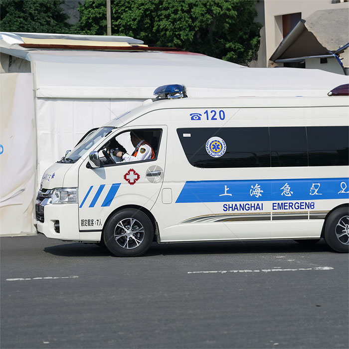 西宁出租救护车电话号码