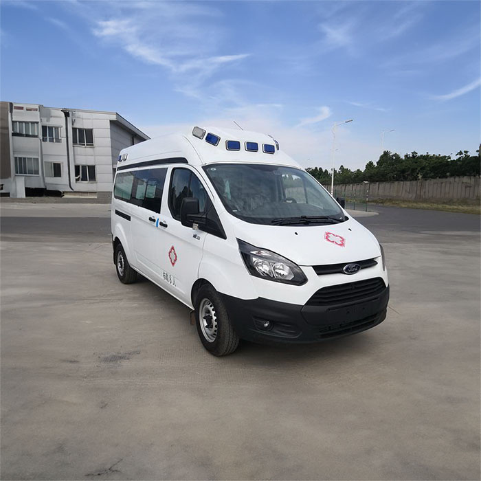 西宁私人救护车租赁收费