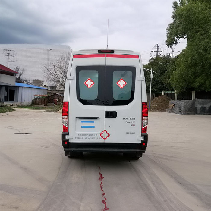 西宁私人救护车出租收费标准