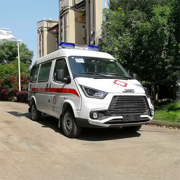 西宁租赁私人救护车联系电话