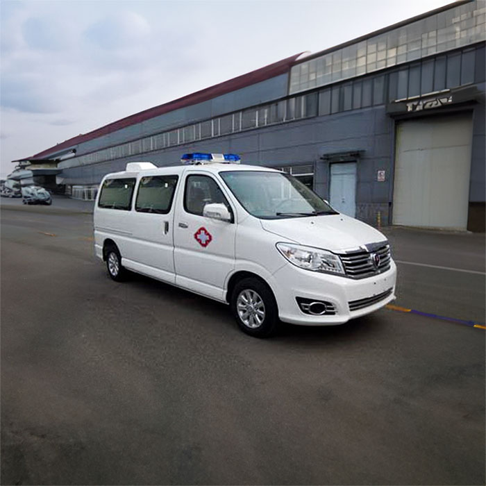 西宁私人救护车出租费用