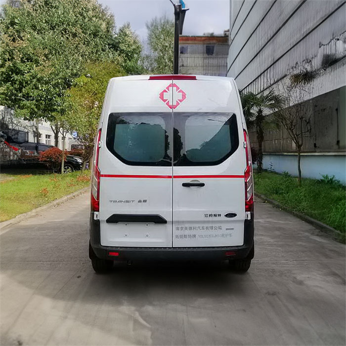 西宁救护车出租收费