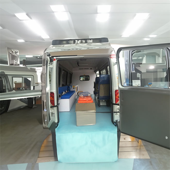 西宁私人救护车租车联系方式