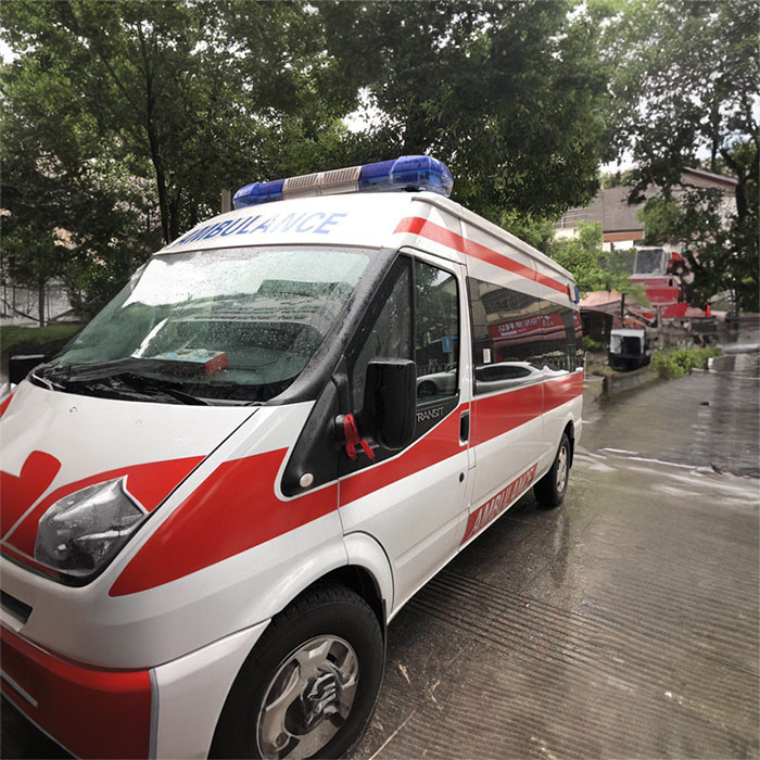 西宁租赁救护车联系方式
