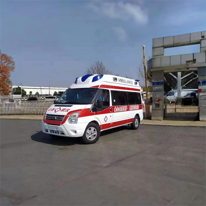 西宁救护车出租多少钱