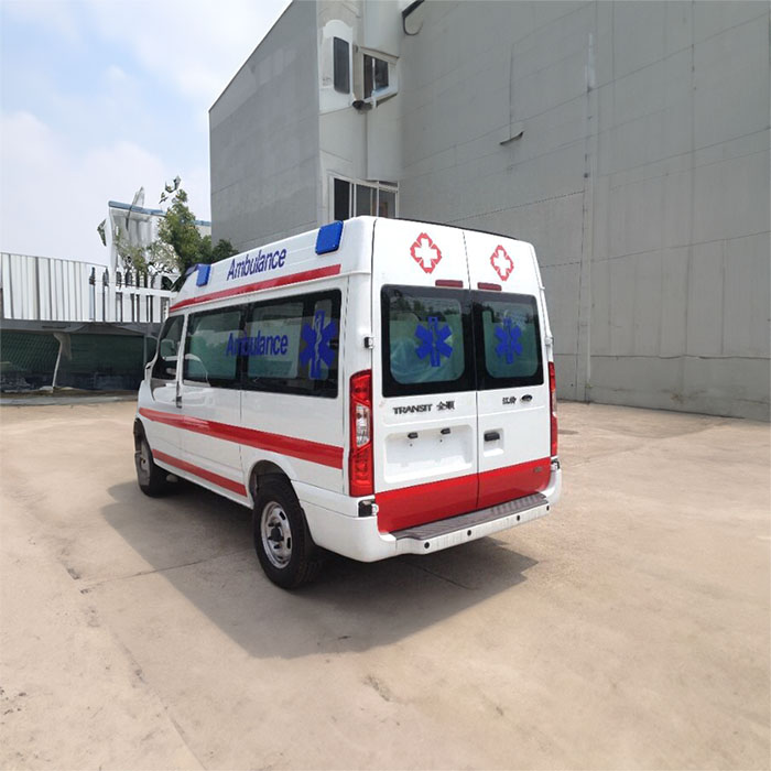 西宁出租急救车联系电话