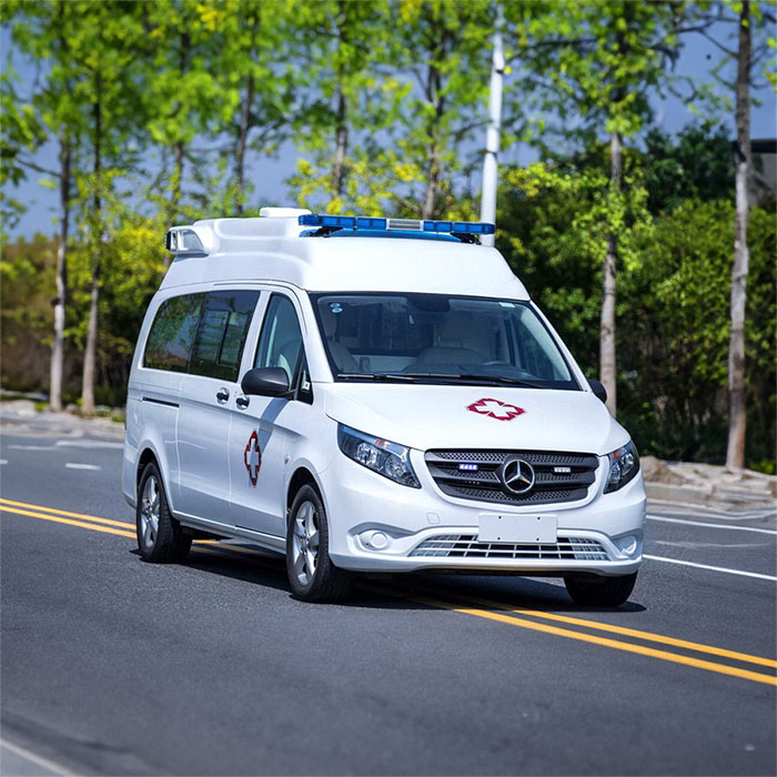 西宁私人救护车租车收费