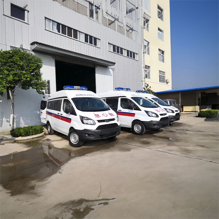 西宁急救车出租费用