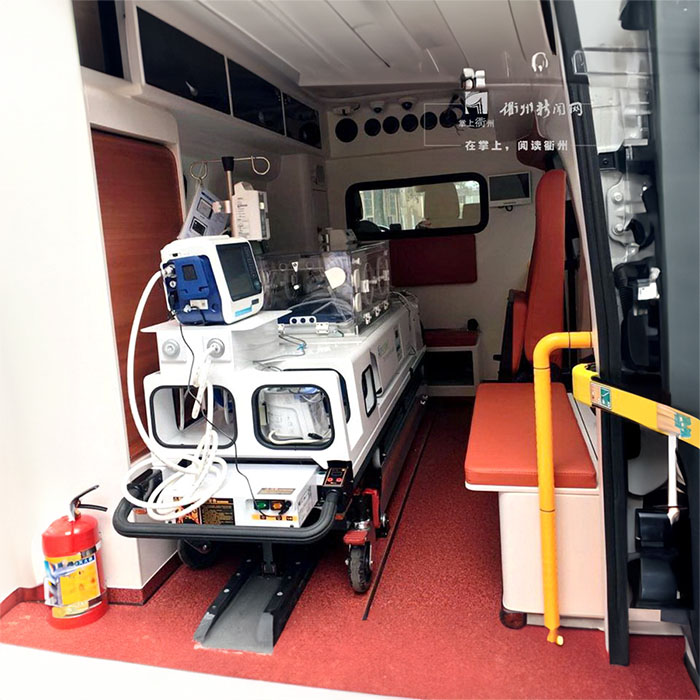 西宁救护车租赁电话号码