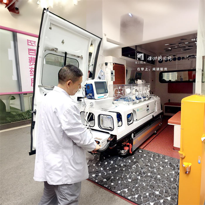 西宁救护车租赁费用