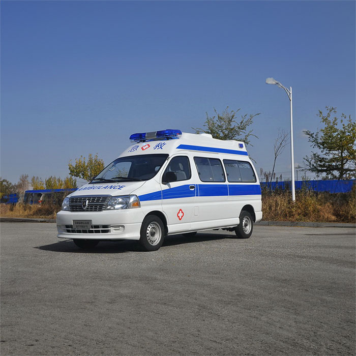 西宁私人救护车租车联系方式