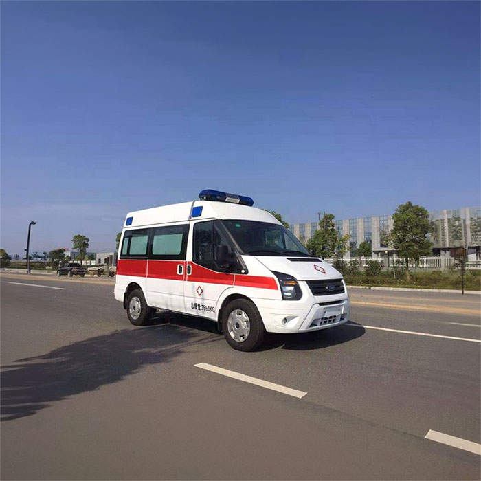 西宁租赁救护车电话