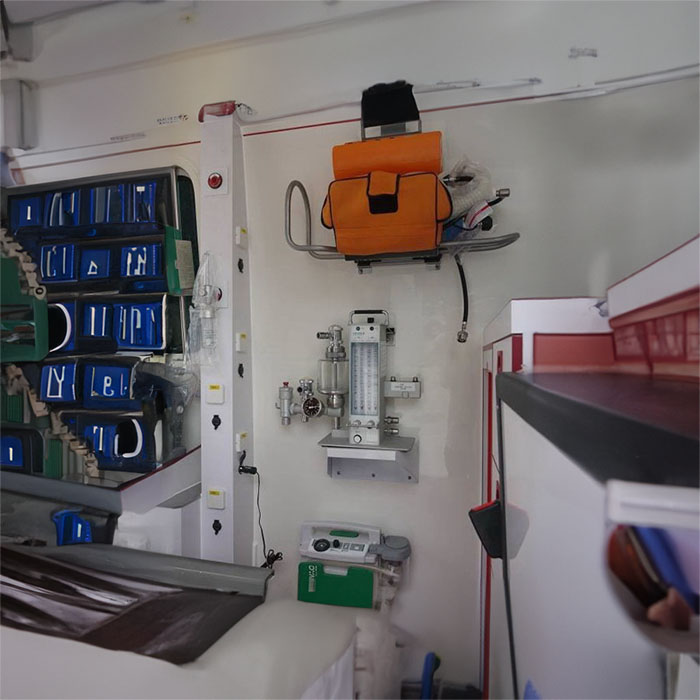 西宁救护车出租收费