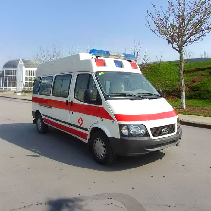 西宁急救车出租多少钱