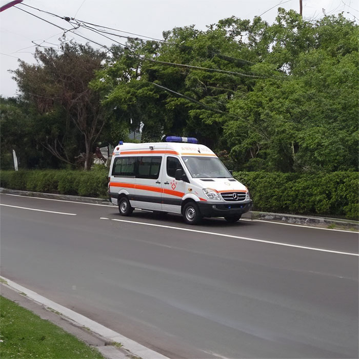 西宁急救车租赁费用