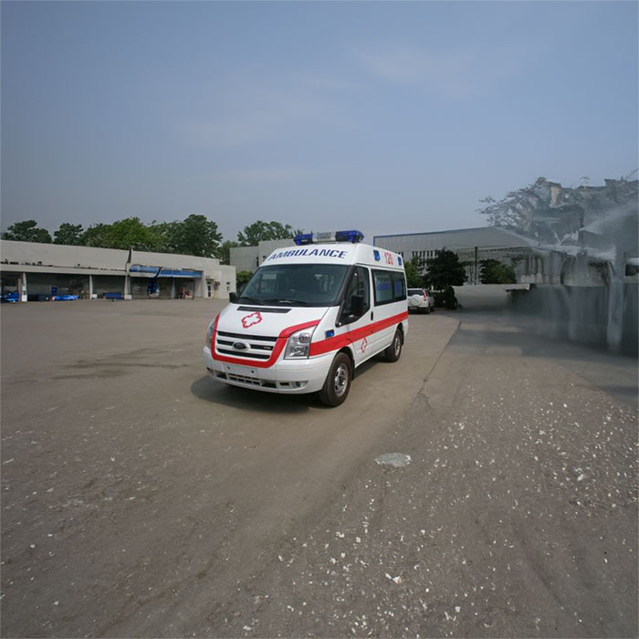 西宁急救车租车联系方式