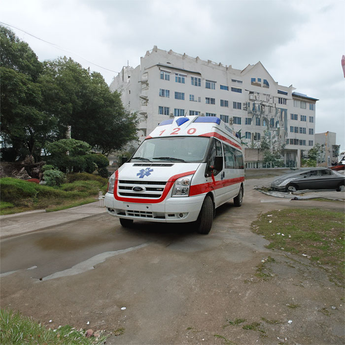 西宁租赁急救车联系电话