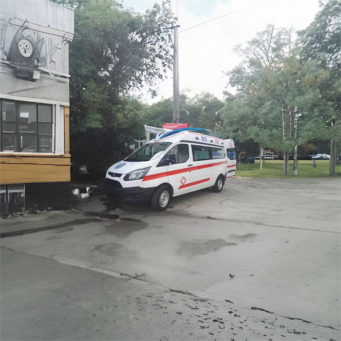 西宁出租急救车联系方式