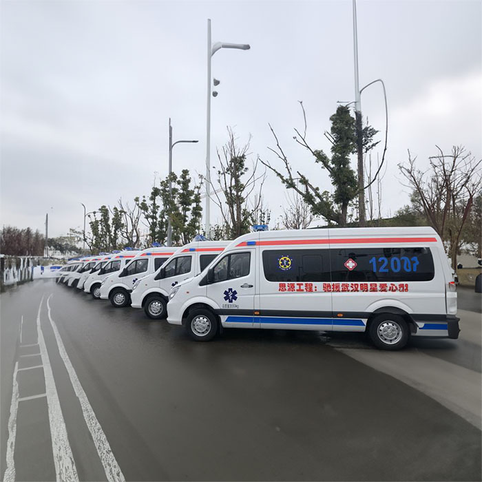 西宁租赁救护车联系方式