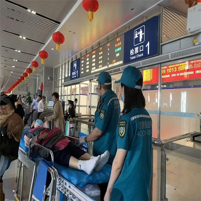 西宁租赁私人救护车