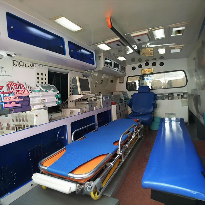 西宁救护车租赁电话