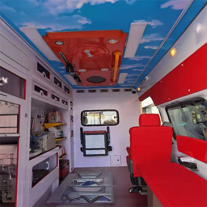 西宁出租私人救护车联系电话