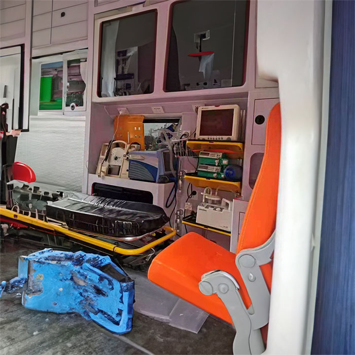 西宁出租私人救护车