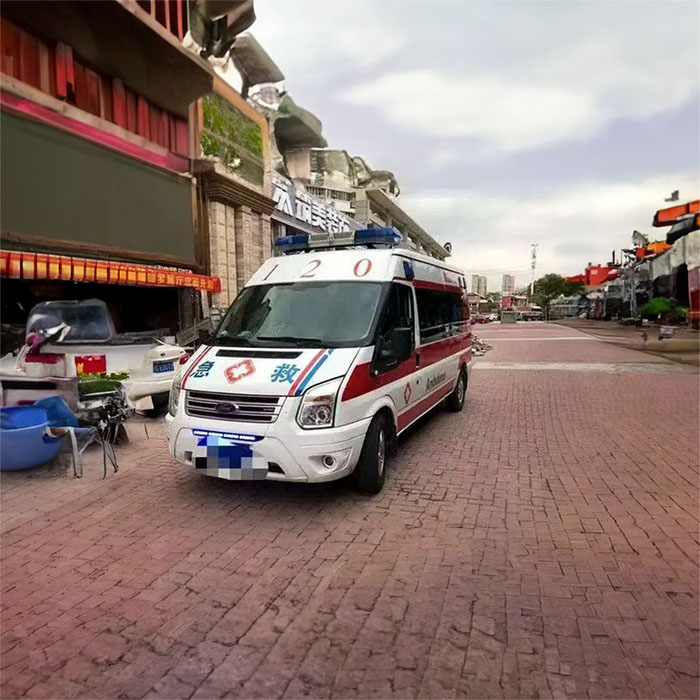 西宁私人救护车租赁多少钱