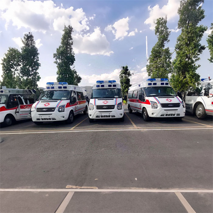 西宁出租私人救护车联系方式