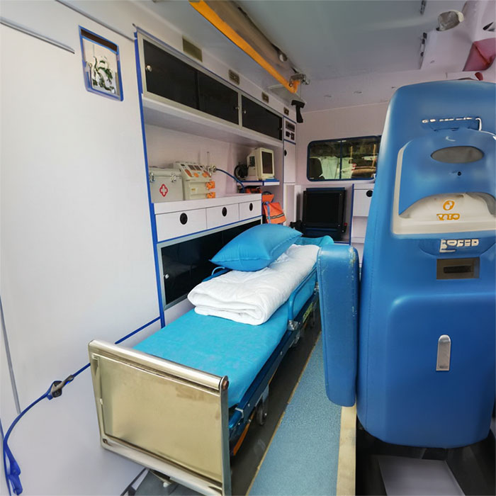 西宁出租私人救护车电话