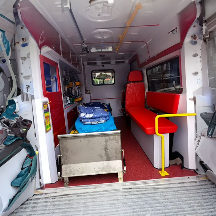 西宁救护车租车电话