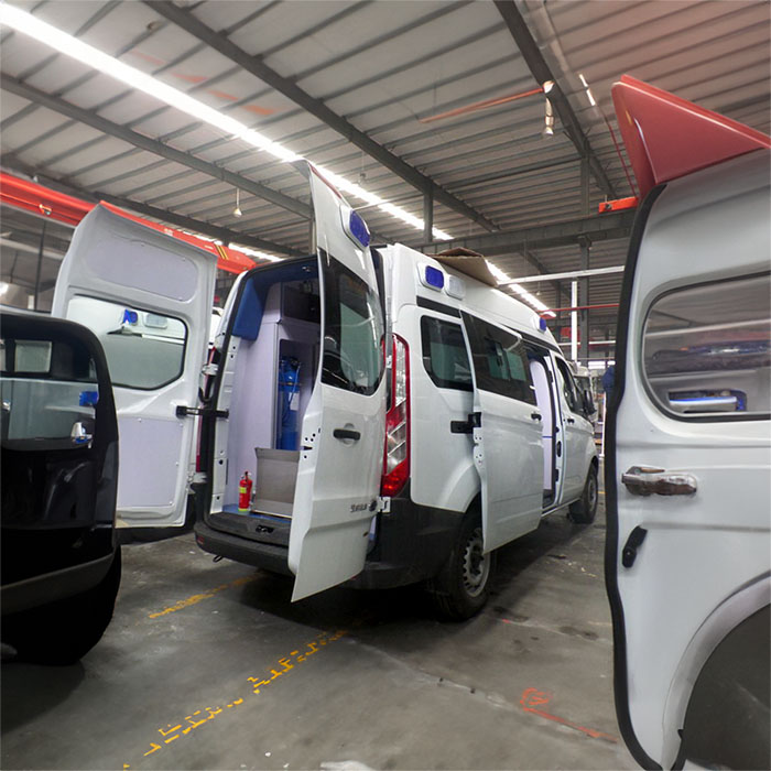 西宁救护车租赁多少钱