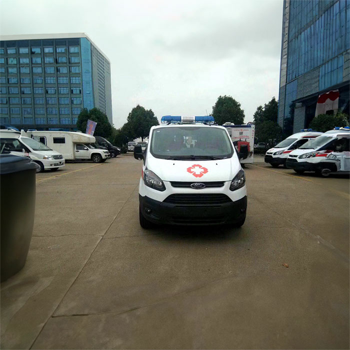 西宁私人救护车租车收费标准