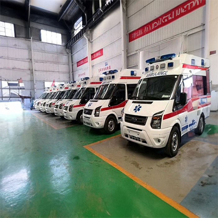 西宁租赁救护车电话