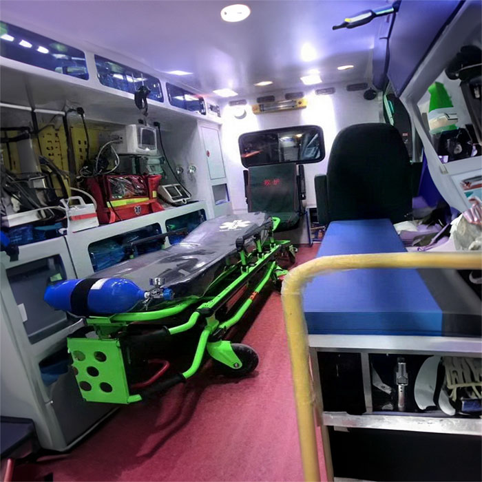 西宁私人救护车租车联系方式