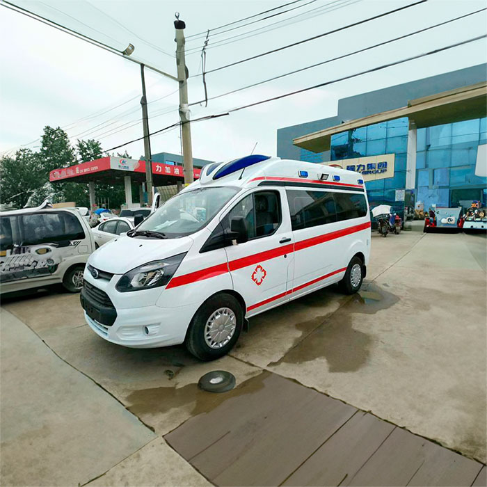 西宁租赁救护车电话号码