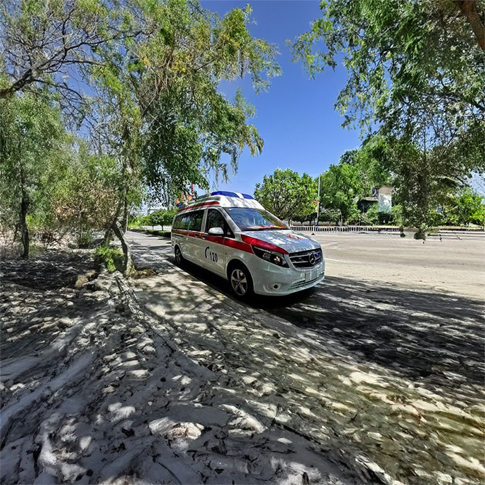 西宁私人救护车出租费用