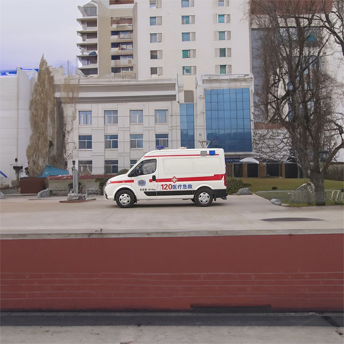 西宁私人救护车出租联系电话