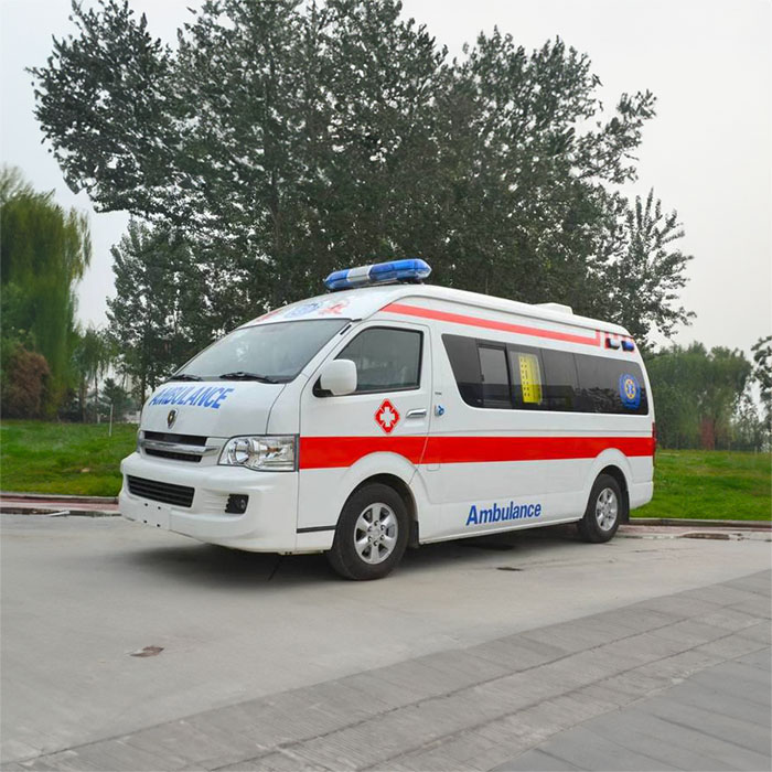 西宁救护车租赁