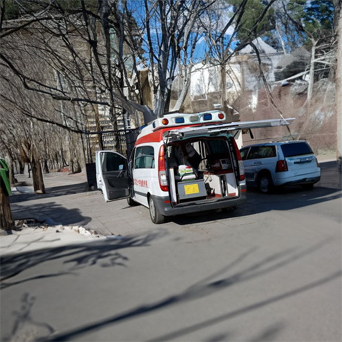 西宁急救车租车电话号码