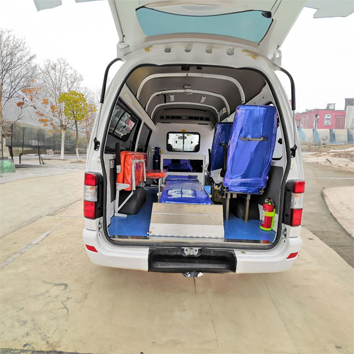 西宁救护车租车多少钱