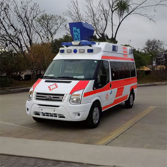 西宁救护车租赁联系方式