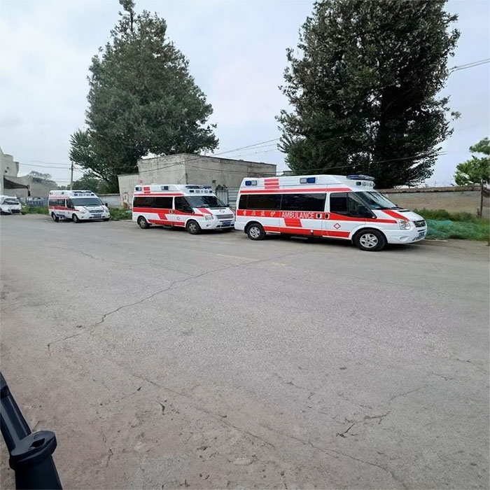 西宁救护车租车收费