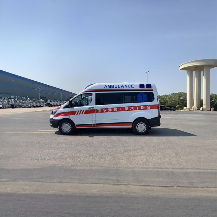 西宁私人救护车出租电话