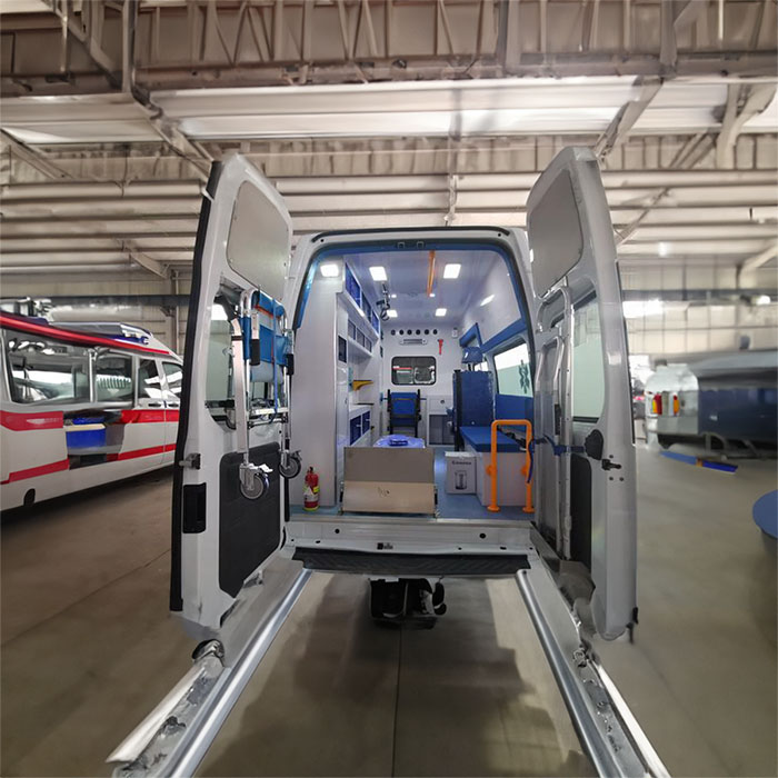 西宁私人救护车租赁