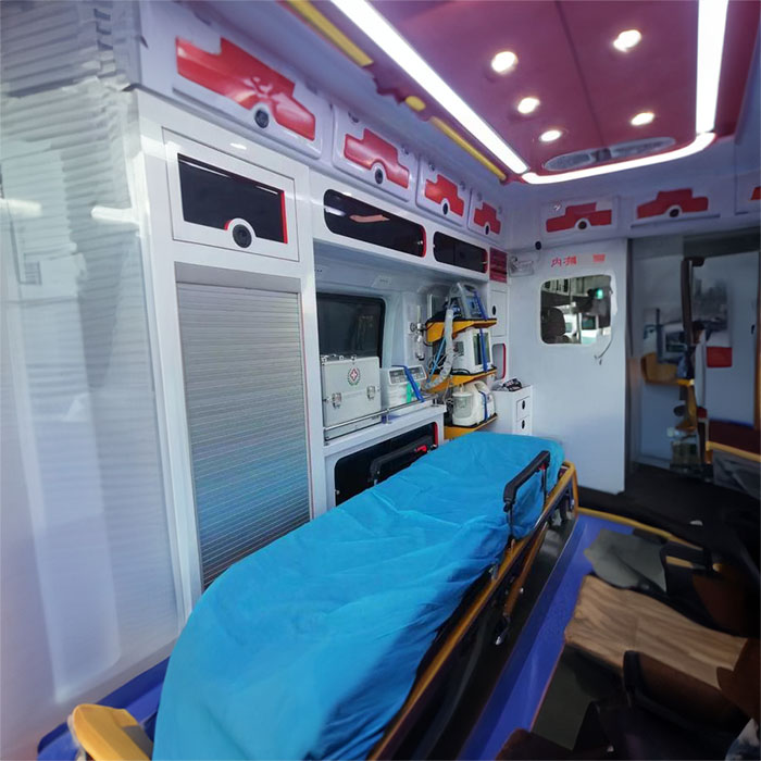 西宁出租救护车电话